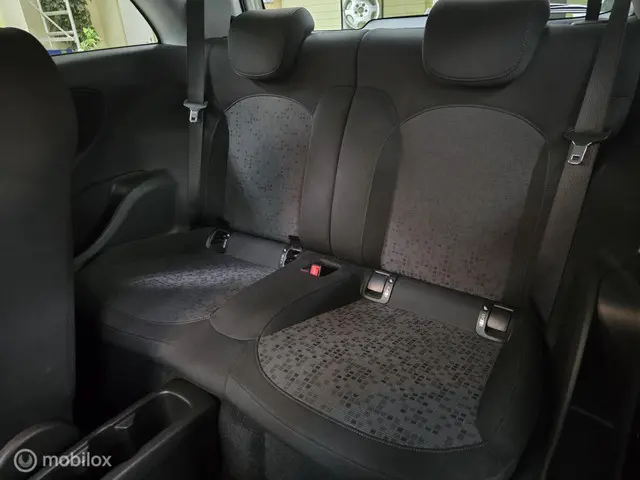 Opel ADAM 1.4 Slam Black Favourite 2015 Benzine 12