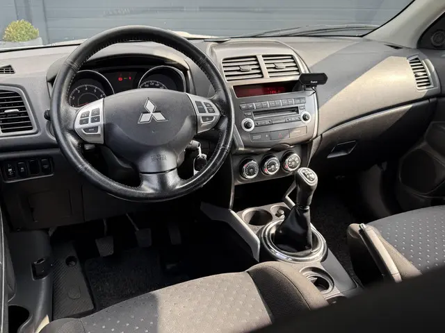 Mitsubishi ASX 1.6 Intro Edition ClearTec 2012 Benzine 17
