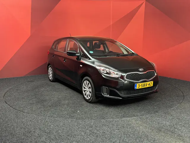 Kia Carens 2.0 GDi First Edition 2013 Benzine 5