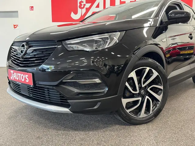 Opel Grandland X 1.2 Turbo Ultimate 2018 Benzine 9