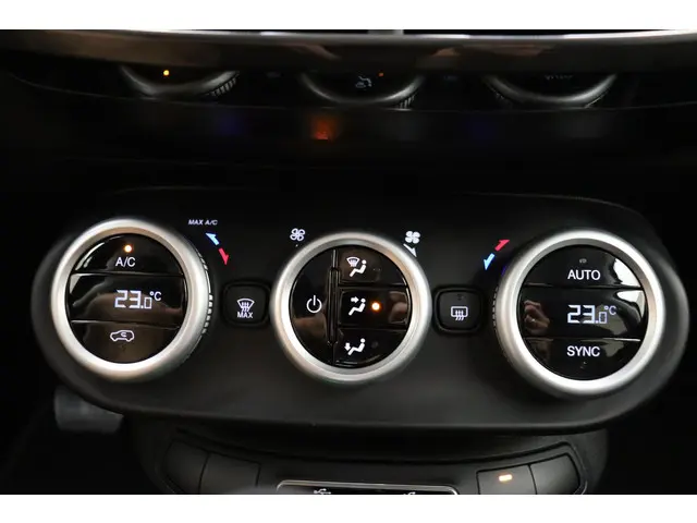 Fiat 500X 1.5 Hybrid Sport Cabrio 2024 Hybride Benzine 26