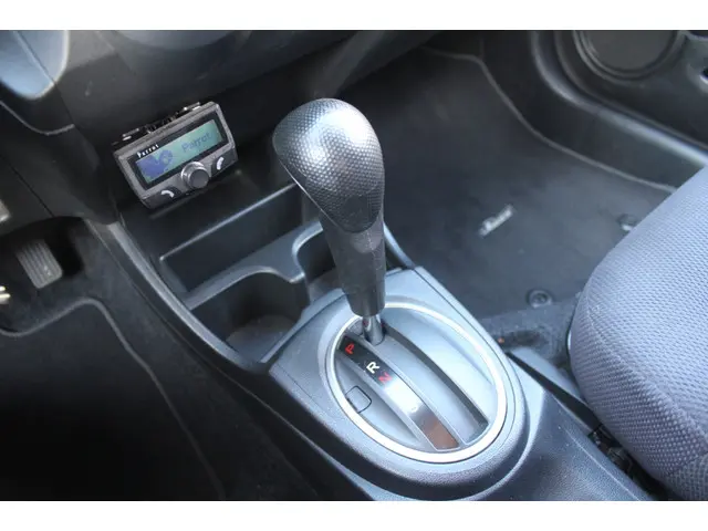 Honda Jazz 1.4 Hybrid Elegance 2013 Hybride Benzine 16