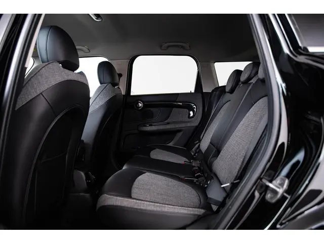 MINI Countryman Cooper SE ALL4 2022 Hybride Benzine 20