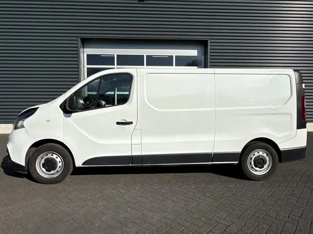 Fiat Talento 2.0 MultiJet L2H1 Basis 2021 Diesel 2