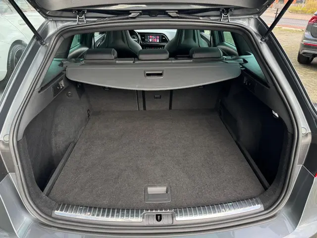 SEAT Leon 2.0 TSI CUPRA 300 Pano. camera 2017 Benzine 25