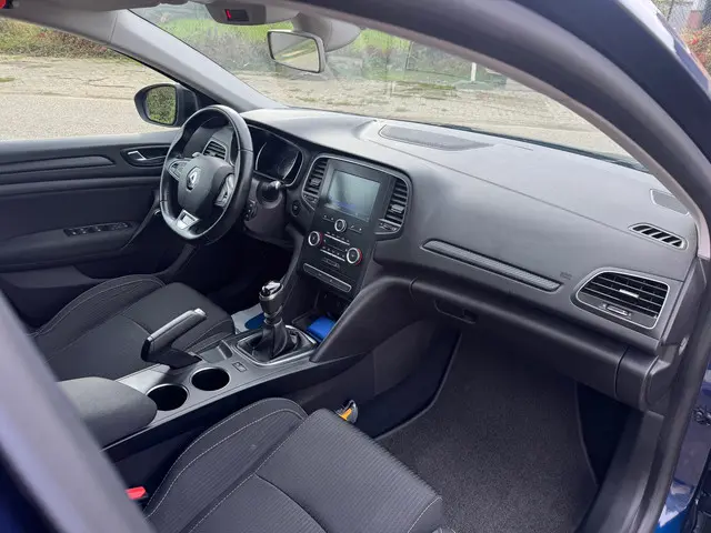 Renault Mégane Estate 1.2 TCe Limited 2017 Benzine 23