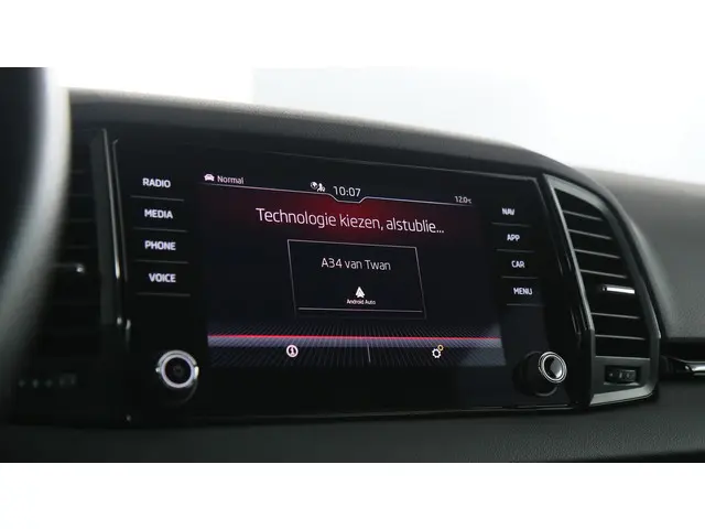 Škoda Karoq 1.5 TSI ACT Sportline Business 2020 Benzine 27