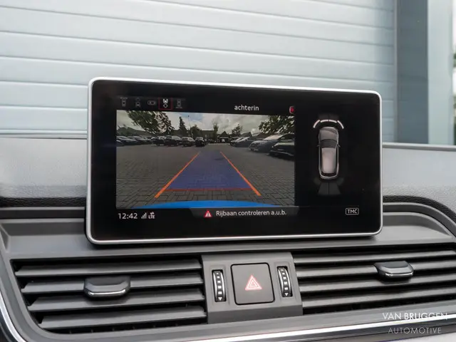 Audi Q5 55 TFSI E Quattro 2019 Hybride Benzine 33