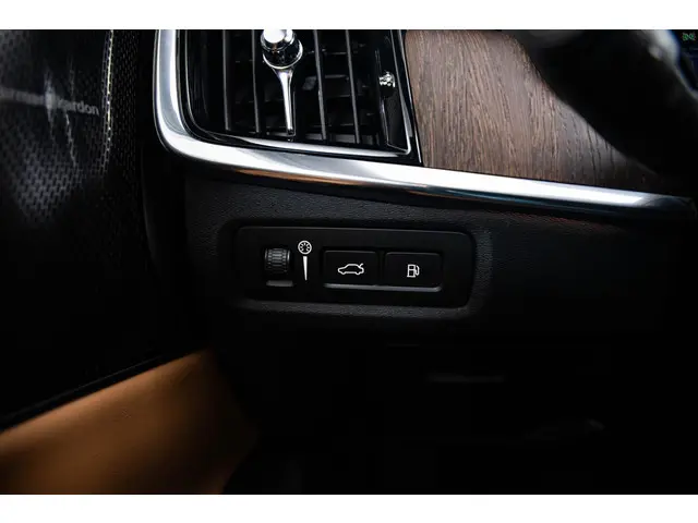 Volvo V90 2.0 T6 AWD Inscription 2022 Hybride Benzine 46