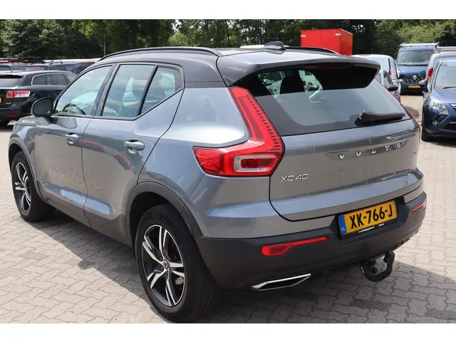 Volvo XC40 1.5 T3 R-Design 2019 Benzine 8