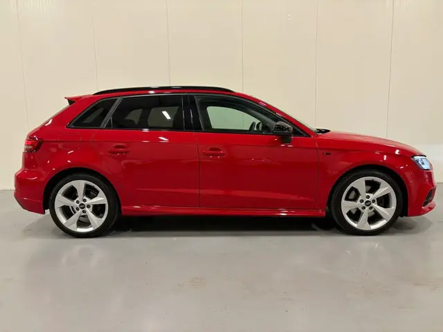 Audi A3 Sportback 2.0 TFSI quattro 2020 Benzine 6