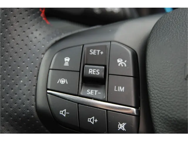 Ford Kuga 2.5 PHEV ST-Line X 225PK 2022 Hybride Benzine 24