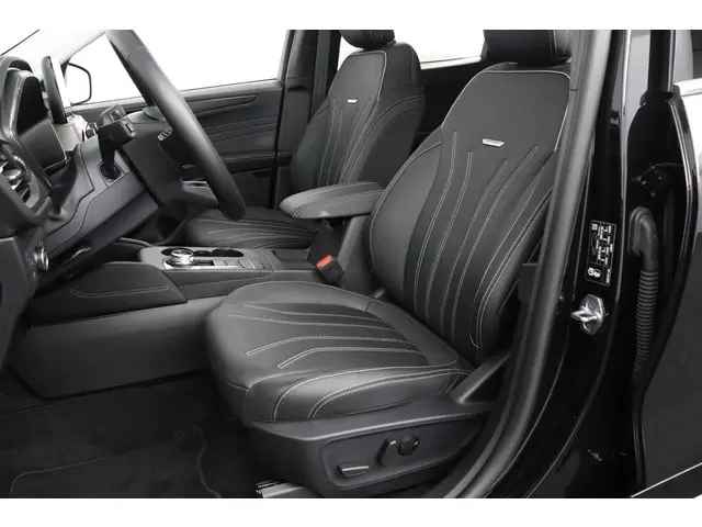 Ford Kuga 2.5 PHEV 225 Vignale 2023 Hybride Benzine 7