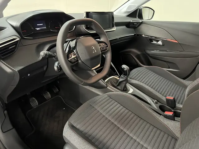 Peugeot 208 1.2 PureTech Active Pack 2022 Benzine 7