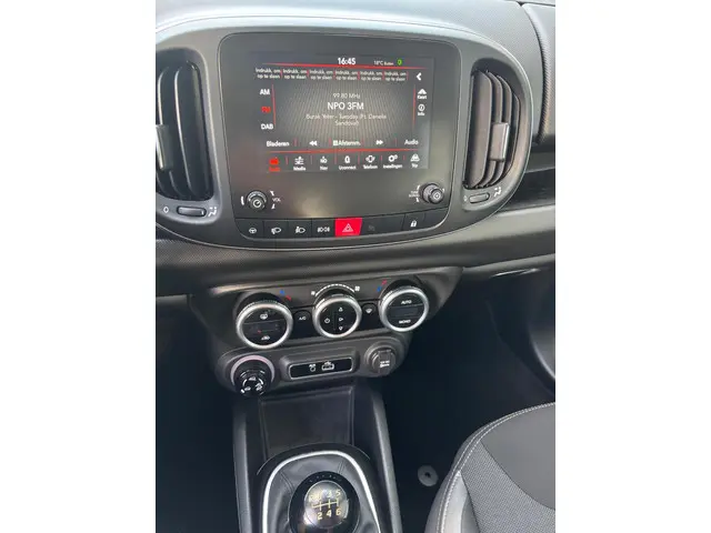 Fiat 500L 1.4-T-Jet Cross 2018 Benzine 6