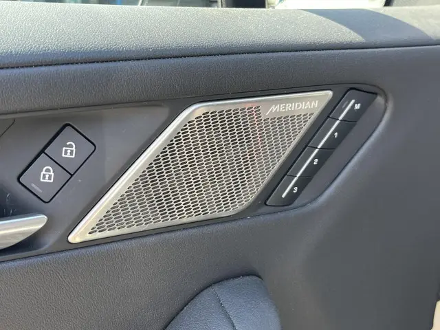 Jaguar I-PACE EV320 SE 90 kWh 2020 Elektrisch 32