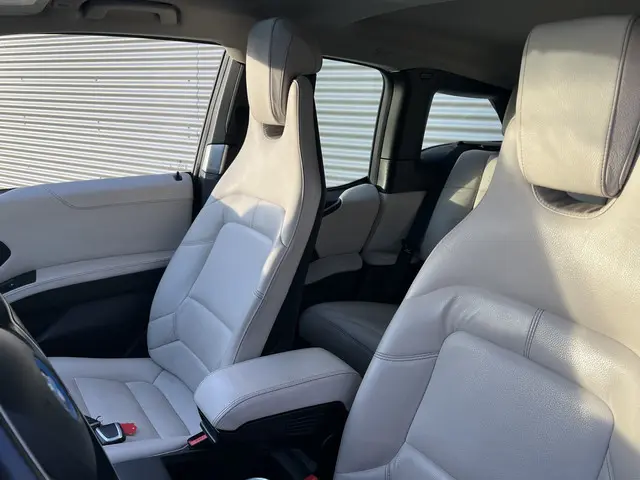 BMW i3 Basis 94Ah 33 kWh 2017 Elektrisch 3