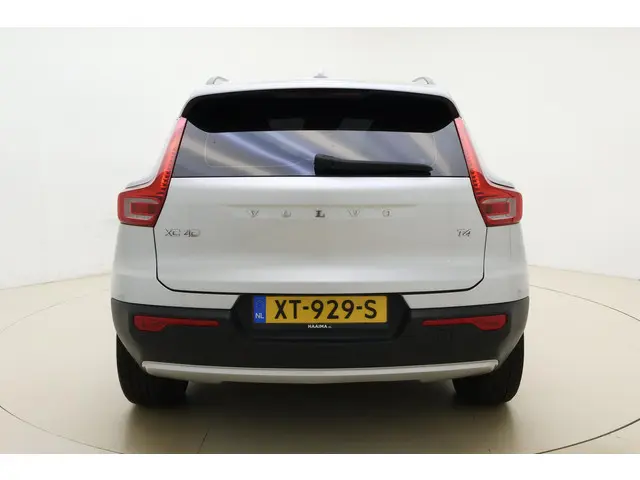 Volvo XC40 2.0 T4 Momentum 2019 Benzine 11