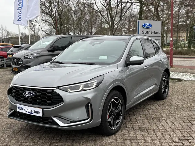 Ford Kuga 2.5 PHEV ST-Line X 2025 Hybride Benzine 3