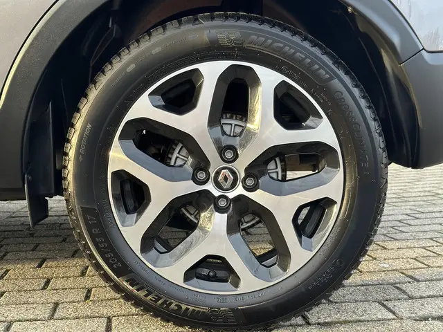 Renault Captur TCe 90 Intens 2017 Benzine 38