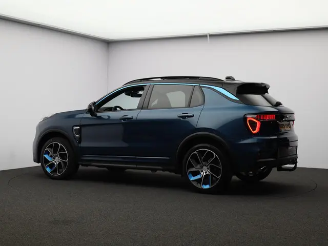 Lynk & Co 01 1.5 2025 Hybride Benzine 34