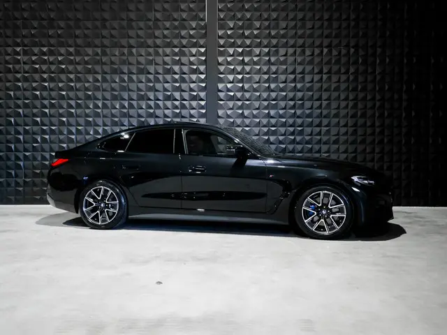 BMW 4 Serie Gran Coupé 430i xDrive M Sport 2024 Benzine 2
