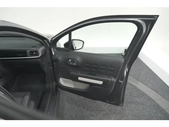 Citroën C3 PureTech 82 Business 2022 Benzine 56