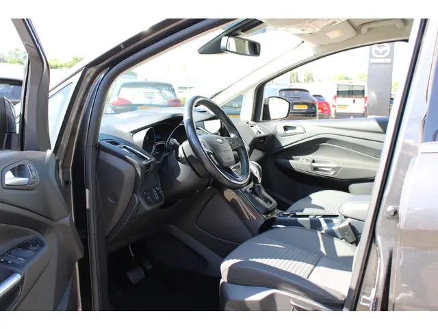 Ford C-MAX 1.5 Titanium 2015 Benzine 14