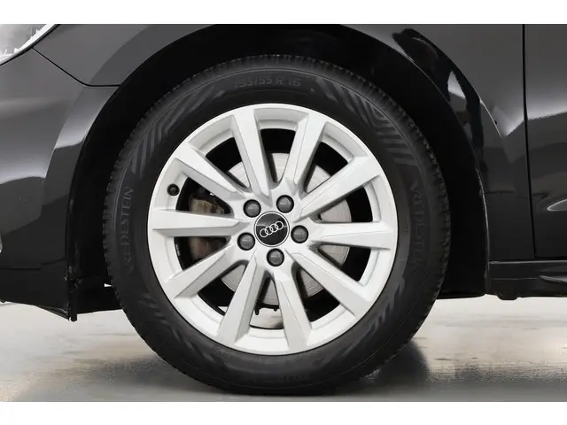 Audi A1 Sportback 30 TFSI S-Line 2023 Benzine 36