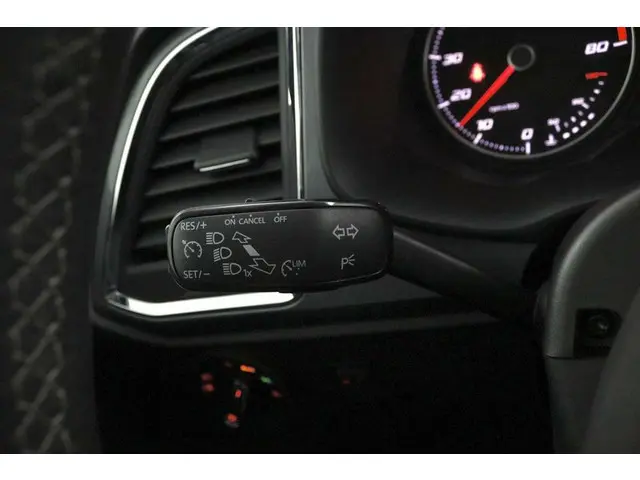 SEAT Ateca 1.0 EcoTSI Style blauw 2017 Benzine 16