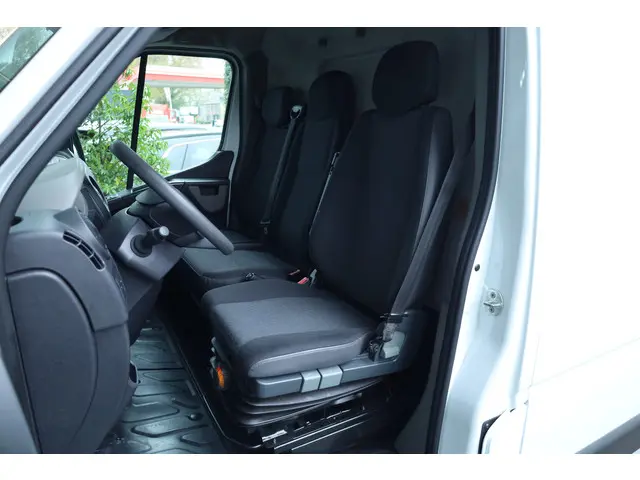 Opel Movano 2.3 CDTI BiTurbo L4H2 Start/Stop 2017 Diesel 9