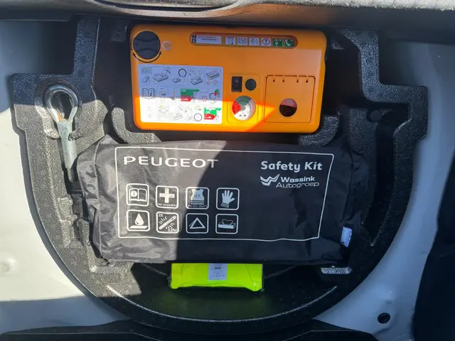 Peugeot 208 1.2 VTi Style 2014 Benzine 18