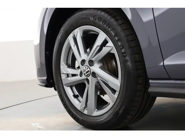 Volkswagen Polo 1.0 TSI R-Line 2025 Benzine 34