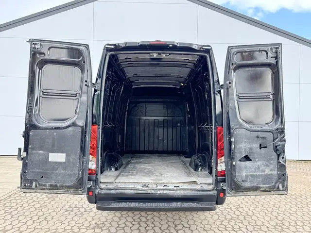 Iveco Daily 35S16 2020 Diesel 12