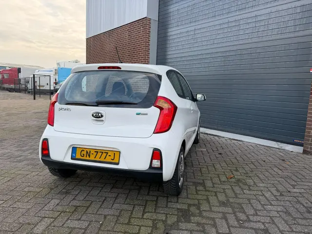 Kia Picanto 1.0 CVVT ComfortLine 2015 Benzine 4