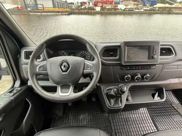 Renault Master bestel T35 2.3 dCi 135 L2H2 2020 Diesel 24