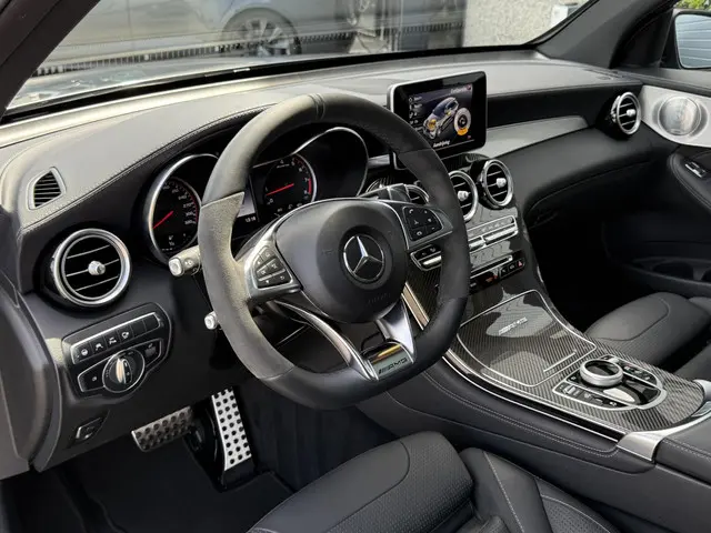 Mercedes-Benz GLC AMG 63 S 4MATIC+ 2018 Benzine 16