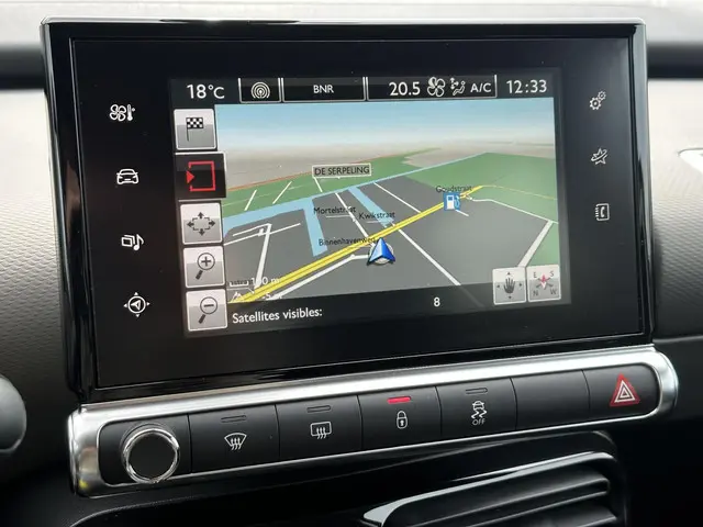 Citroën C4 Cactus 1.2 PureTech Shine 2017 Benzine 11