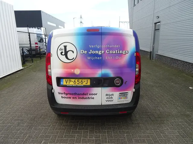 Fiat Doblò Cargo 1.3 MJ L1H1 Actual 2015 Diesel 4