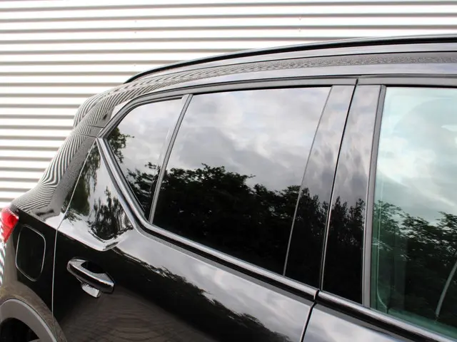 Volvo XC40 2.0 B4 Plus Black Edition 2025 Benzine 8