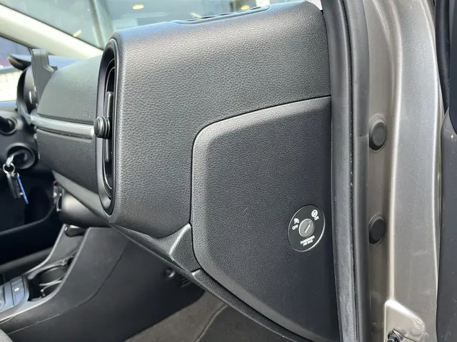 Kia Picanto 1.0 CVVT PlusLine 2019 Benzine 66