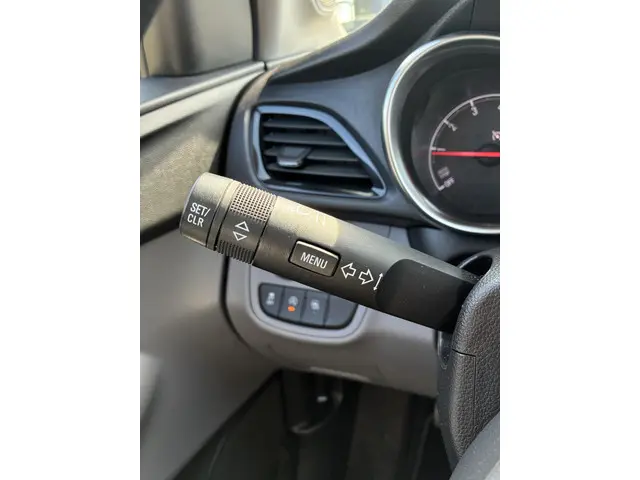 Opel KARL 1.0 ecoFLEX 75pk Innovation 2019 Benzine 35