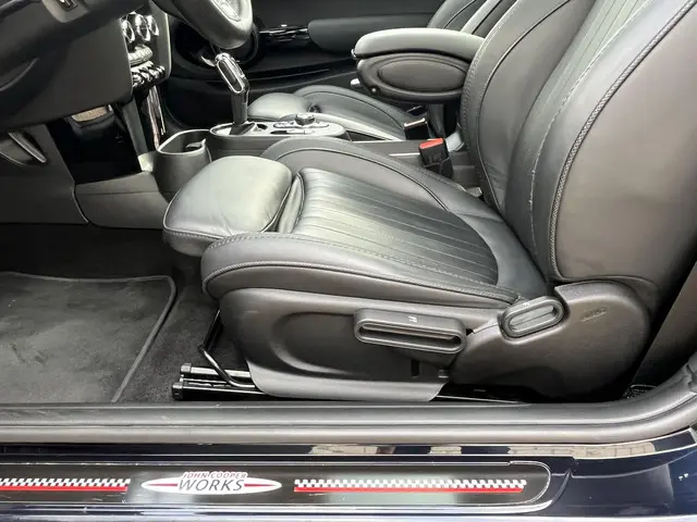 MINI Cooper Mini 2.0 John Works Essential 2021 Benzine 17