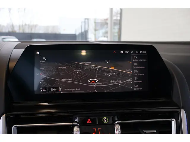 BMW 8 Serie 840i High Executive 2022 Benzine 17