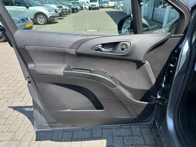 Opel Meriva 1.4 Turbo Edition 2016 Benzine 18