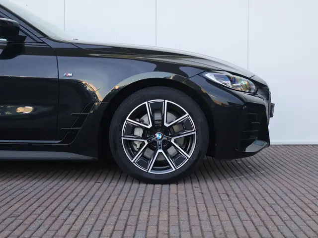BMW 4 Serie Gran Coupé 430i High Executive 2023 Benzine 5