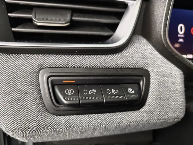 Renault Clio 1.0 TCe 90 GPF techno 2024 Benzine 31