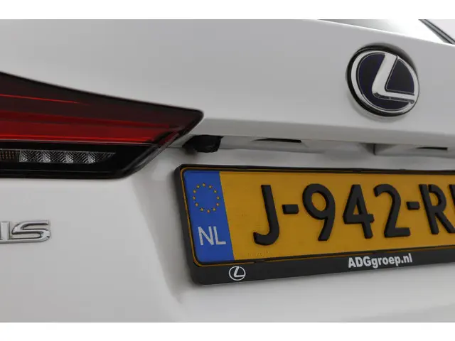 Lexus CT 200h Ultimate Edition 2020 Hybride Benzine 36