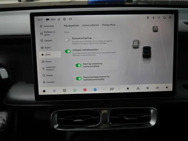 Leapmotor B10 Design ProMax 67.1 kWh 2025 Elektrisch 36