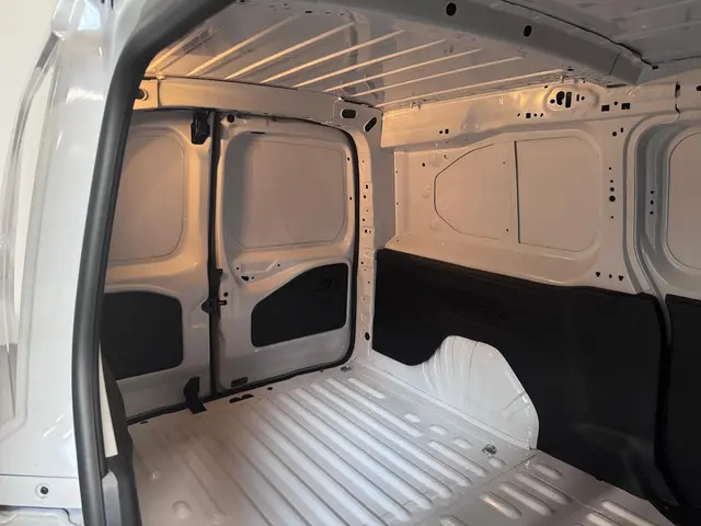 Peugeot Partner 1.5 BlueHDi 100PK L2 2024 Diesel 9